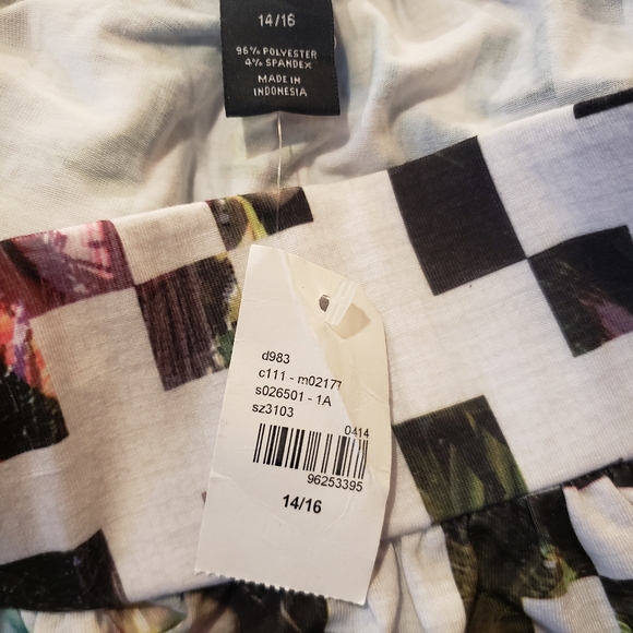 Lane Bryant- NWT-Skirt Lined Maxi Size 14/16 - Picture 5 of 6